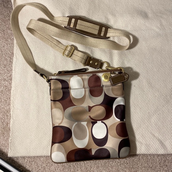 Coach Handbags - Coach Scarf Print Crossbody Purse